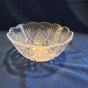Cut Glass With Fan Design Serving Bowl